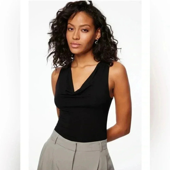 Dynamite Tops - NwT - black body suit  - Size Small - Dynamite